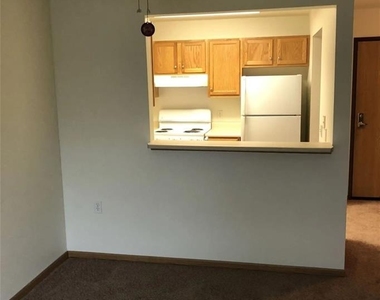 4089 Medical Park Drive - Photo Thumbnail 1