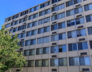 111 Ne Walker Ave - Photo Thumbnail 2