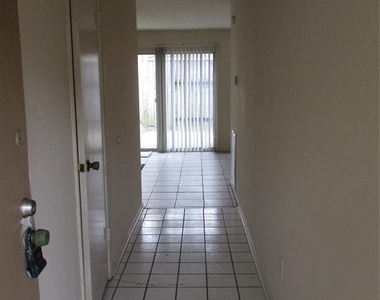 10826 Sugar Hill Drive - Photo Thumbnail 30