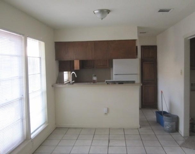 10826 Sugar Hill Drive - Photo Thumbnail 40