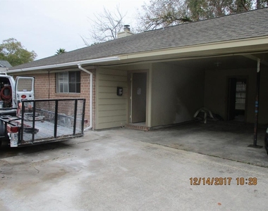 10826 Sugar Hill Drive - Photo Thumbnail 12