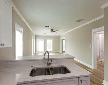 12 Evia Main Unit 2203 Street - Photo Thumbnail 3