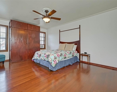 2412 Oakdale Street - Photo Thumbnail 24