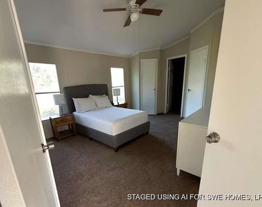 102 Bailey Street - Photo Thumbnail 6