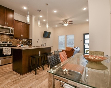3708 Easy Street - Photo Thumbnail 1