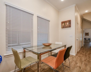 3708 Easy Street - Photo Thumbnail 5