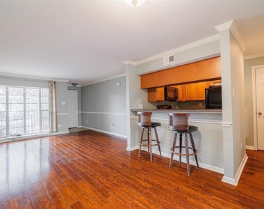 2621 Marilee Lane - Photo Thumbnail 6