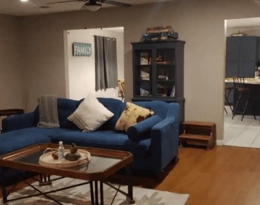 6307 Johnson Lane - Photo Thumbnail 2