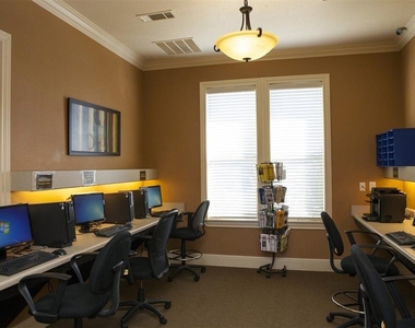 5121 N Foster Road - Photo Thumbnail 6
