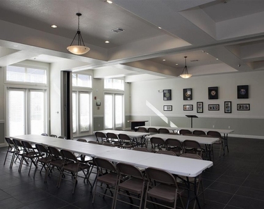 5121 N Foster Road - Photo Thumbnail 7