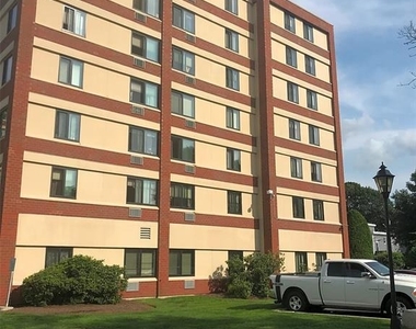 20 Haverhill St - Photo Thumbnail 10