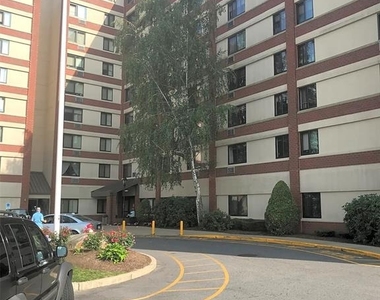 20 Haverhill St - Photo Thumbnail 6