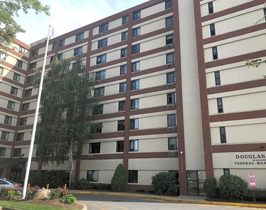 20 Haverhill St - Photo Thumbnail 5