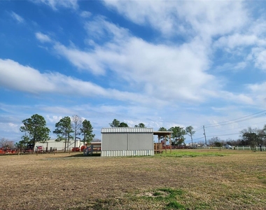 3373 E Highway 6 - Photo Thumbnail 3