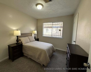 7222 Northleaf Drive - Photo Thumbnail 19
