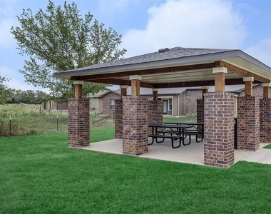 227 Buchanan Rd - Photo Thumbnail 3