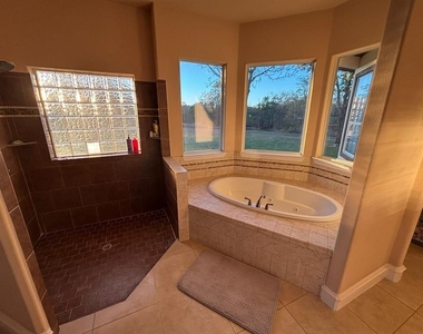 943 High Meadow Ranch Drive - Photo Thumbnail 16