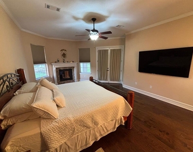 943 High Meadow Ranch Drive - Photo Thumbnail 5