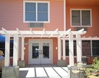 986 W Juniper Ave - Photo Thumbnail 7