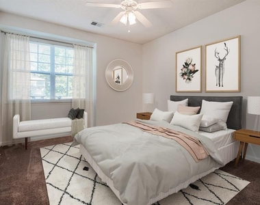 2900 Laurel Ridge Way - Photo Thumbnail 20
