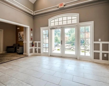 2900 Laurel Ridge Way - Photo Thumbnail 10