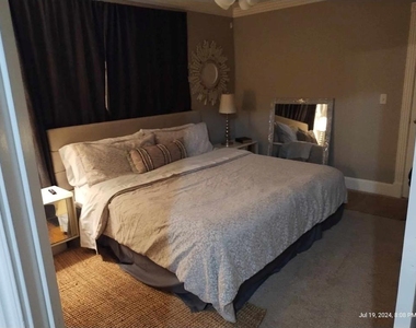 16610 Gull Court - Photo Thumbnail 21