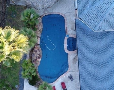16610 Gull Court - Photo Thumbnail 2