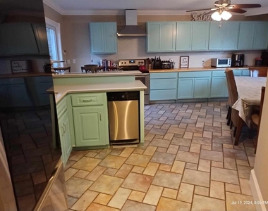 16610 Gull Court - Photo Thumbnail 31