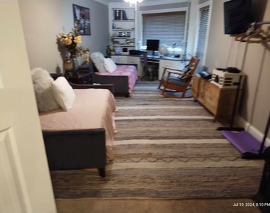 16610 Gull Court - Photo Thumbnail 9