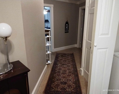 16610 Gull Court - Photo Thumbnail 5