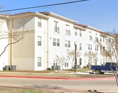 131 Darson Marie Dr - Photo Thumbnail 3