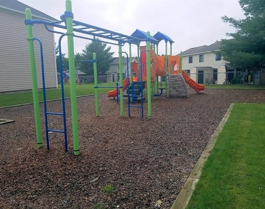 815 Country Way - Photo Thumbnail 7