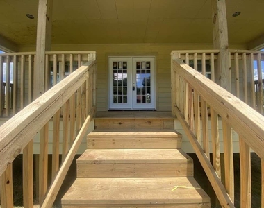 235 Pine Ridge Drive - Photo Thumbnail 5