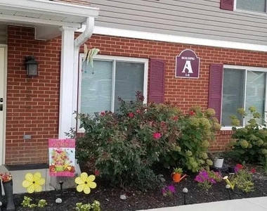 15 N Orchard Ln - Photo Thumbnail 1