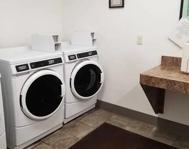 15 N Orchard Ln - Photo Thumbnail 9