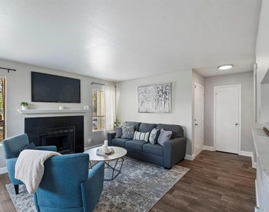 501 Pelham Dr - Photo Thumbnail 19