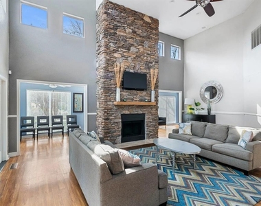 501 Pelham Dr - Photo Thumbnail 12