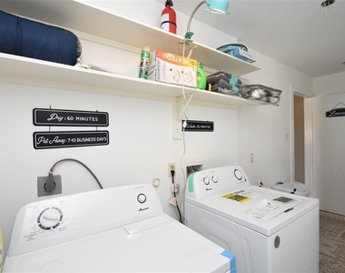 812 Dragonfly Drive - Photo Thumbnail 4