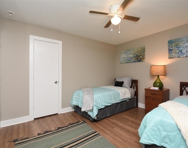 812 Dragonfly Drive - Photo Thumbnail 8