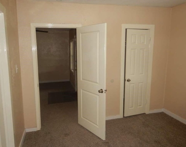 6405 Conley Street - Photo Thumbnail 6