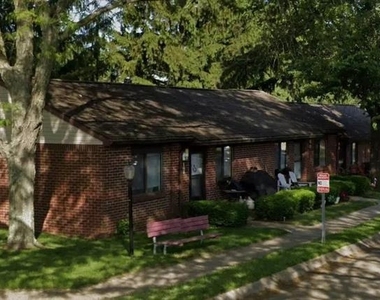 385 E Bernard Rd - Photo Thumbnail 1