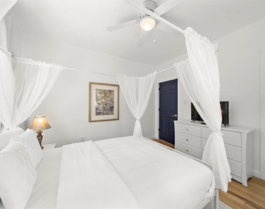 3901 Dallas Street - Photo Thumbnail 13