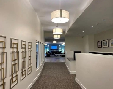 4300 N Carlin Springs Rd - Photo Thumbnail 8