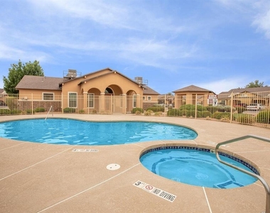 8410 Tigris Drive - Photo Thumbnail 6