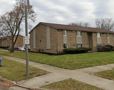 295 W Bucyrus St - Photo Thumbnail 3
