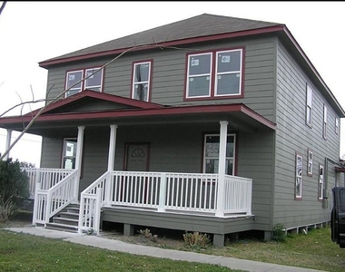 110 Carolyn Street - Photo Thumbnail 11