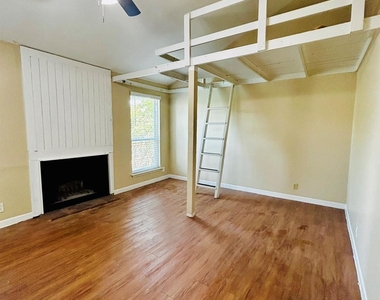 1000 W 26th St - Photo Thumbnail 7
