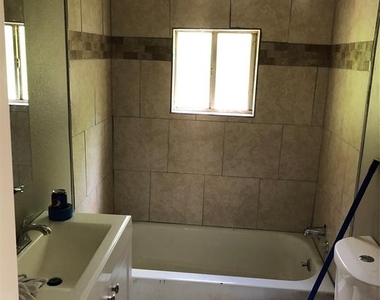 695 Grimes Avenue - Photo Thumbnail 28