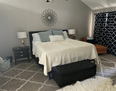 5631 Fawn Trail Lane - Photo Thumbnail 9