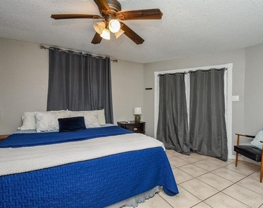5631 Fawn Trail Lane - Photo Thumbnail 10